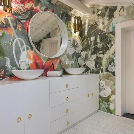 Appartement Luxury Duplex W/ River View By Lovelystay