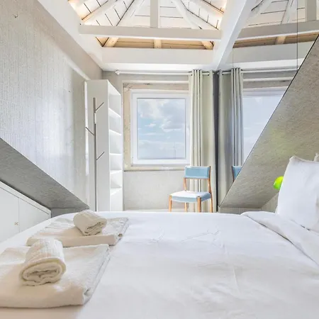 Luxury Duplex W/ River View By Lovelystay Lizbona