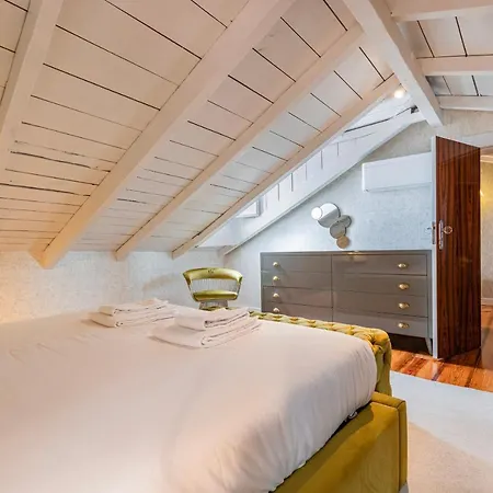 Luxury Duplex W/ River View By Lovelystay * Лісабон