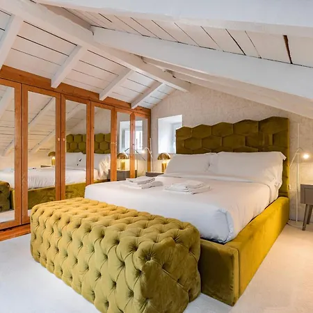 Luxury Duplex W/ River View By Lovelystay Lägenhet *