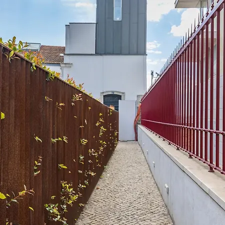 Luxury Duplex W/ River View By Lovelystay Lägenhet *